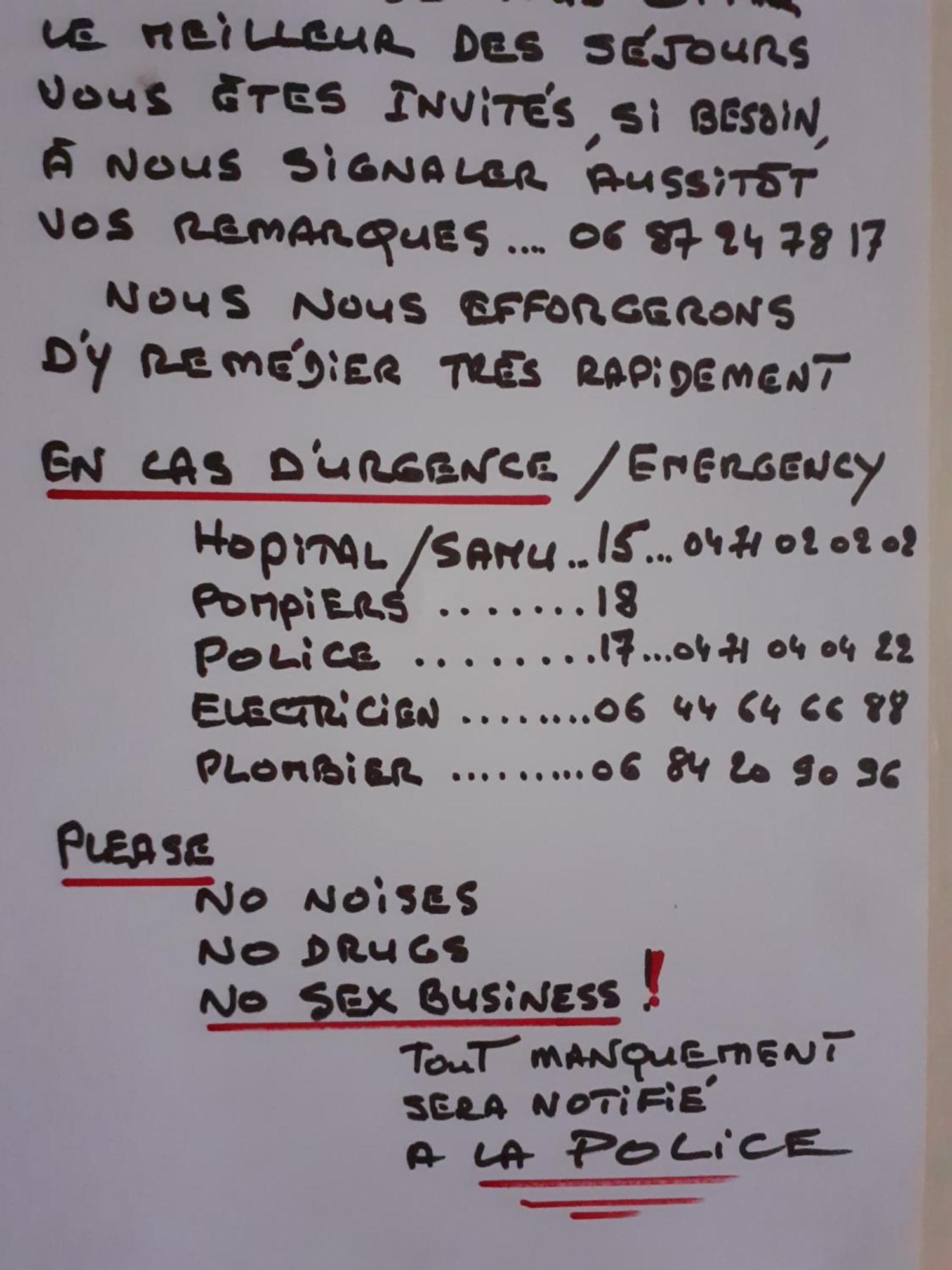 Le Sultan Du Theron 3Em Etage Lägenhet Le Puy-en-Velay Exteriör bild
